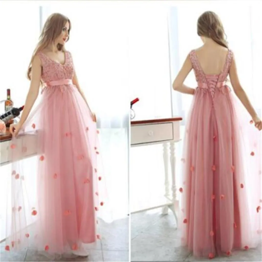 Charming Scoop Neck Tulle With Appliques Lace Up Back Prom Dresses,PD0090