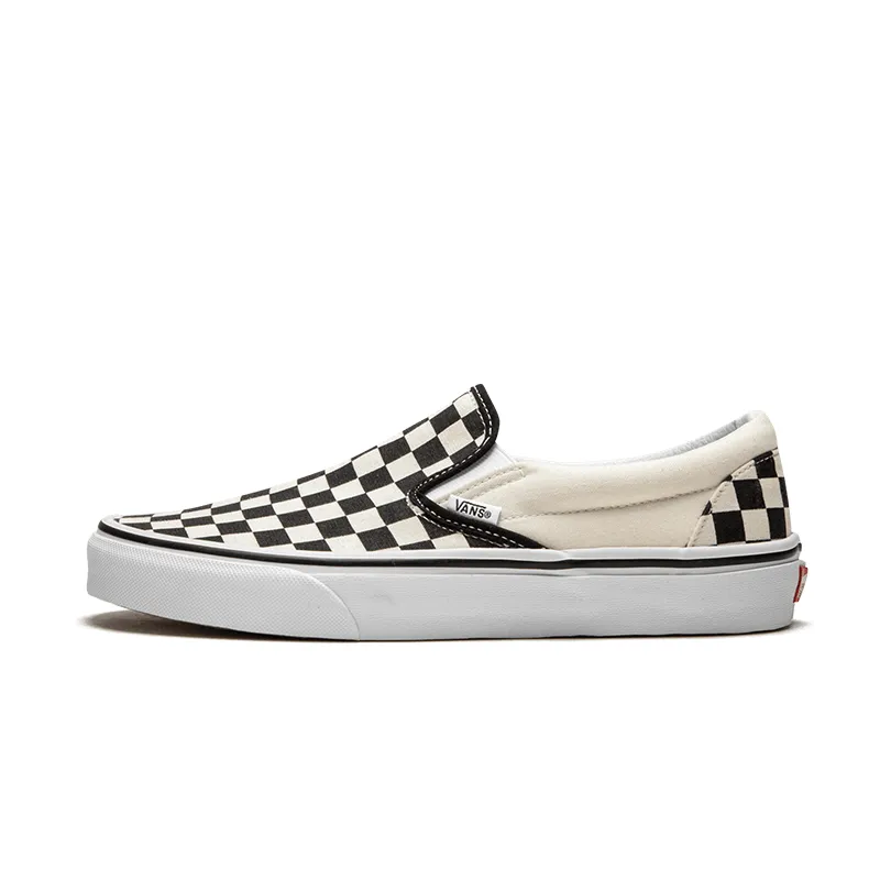 [VN000EYEBWW] Vans Classic Slip-On Unisex Sneakers